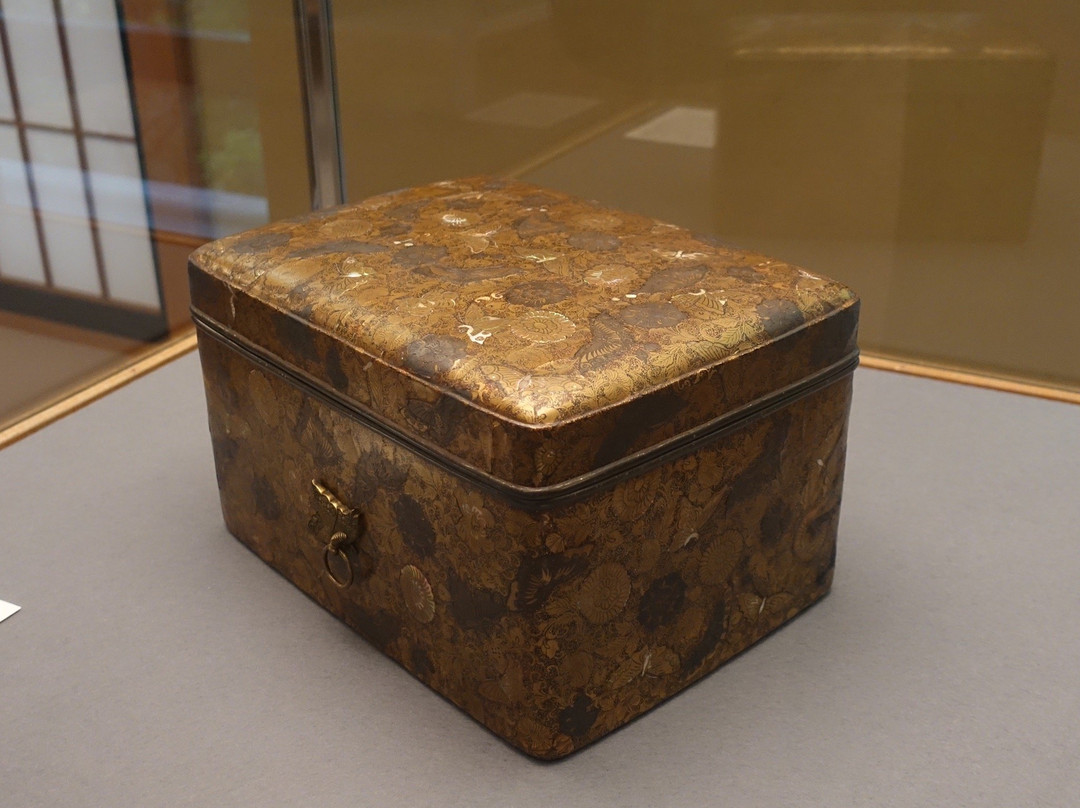 Ebara Hatakeyama Museum Of Art-Shirokanedai必去景点