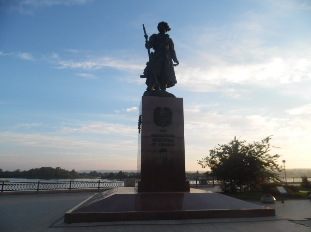 伊尔库茨克英雄纪念碑景点图片
