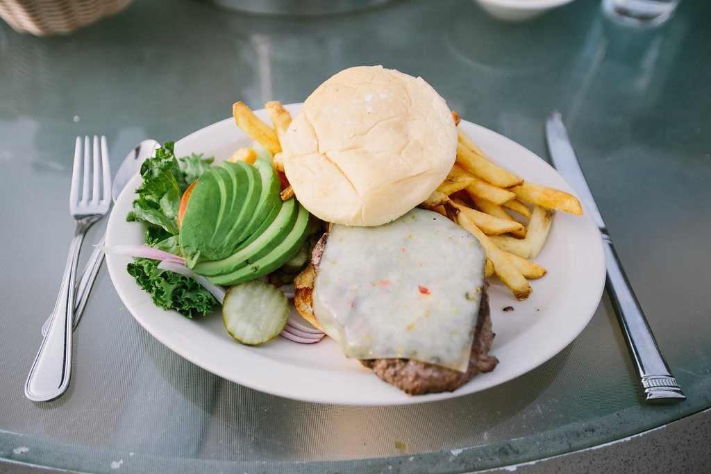 Silver Fork Lodge主图