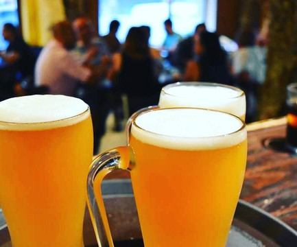 La Birra de Brian Ruzafa主图