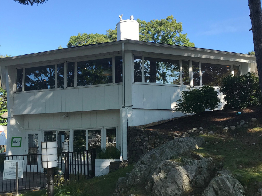 The Lodge on the Cove主图