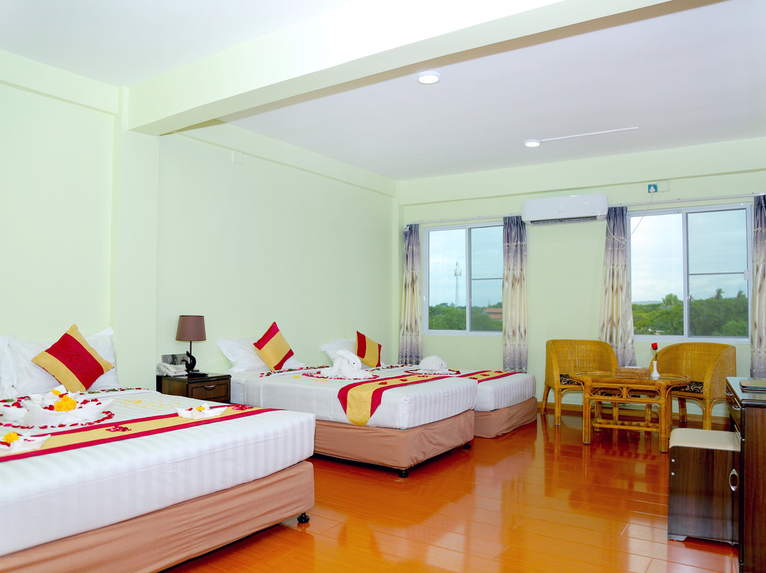 Myat Nan Taw Win Hotel主图