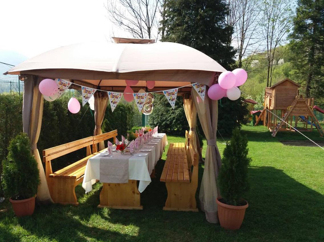 Barzia Holiday Club主图