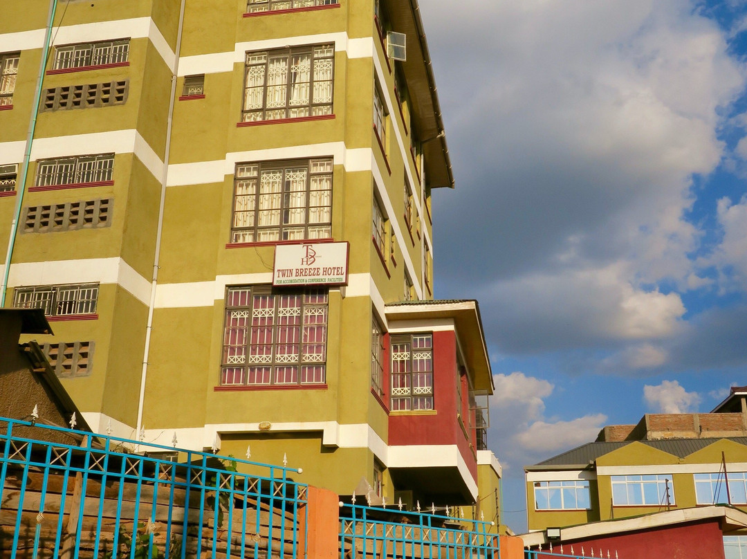 Twin Breeze Hotel
