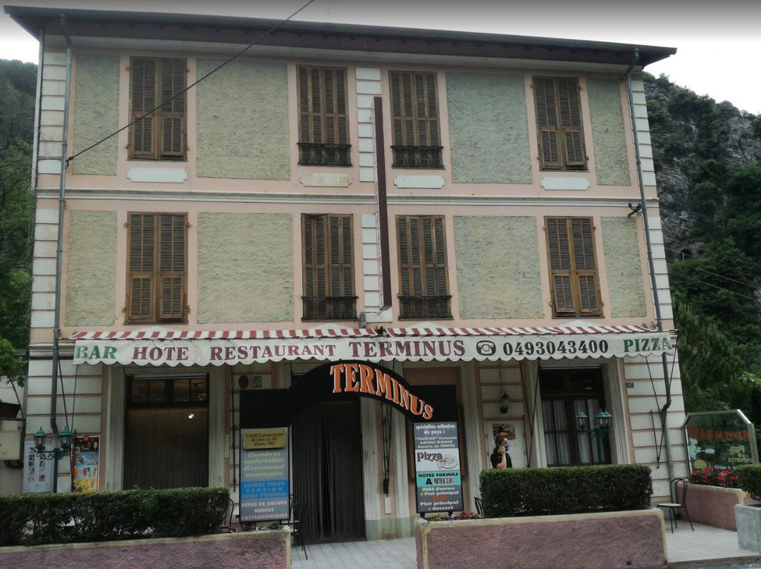 Fontan餐馆和美食-Restaurant Terminus