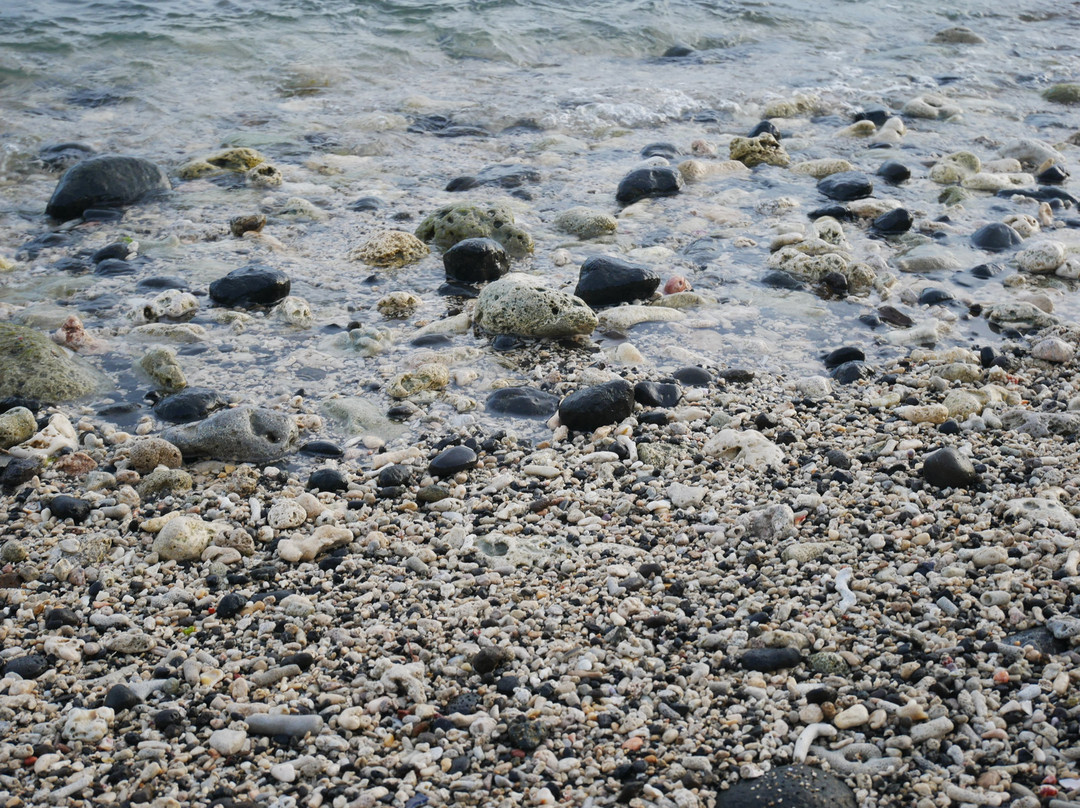 拉孜海滩度假村主图