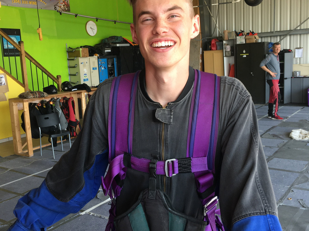 Adventure Skydiving-Steinbach必去景点