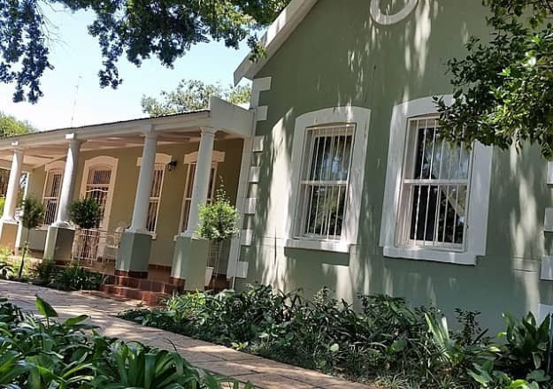 Bauhenia Guesthouse主图