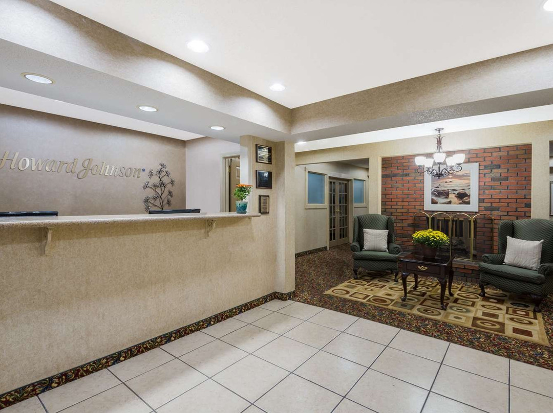 Howard Johnson by Wyndham Springfield主图