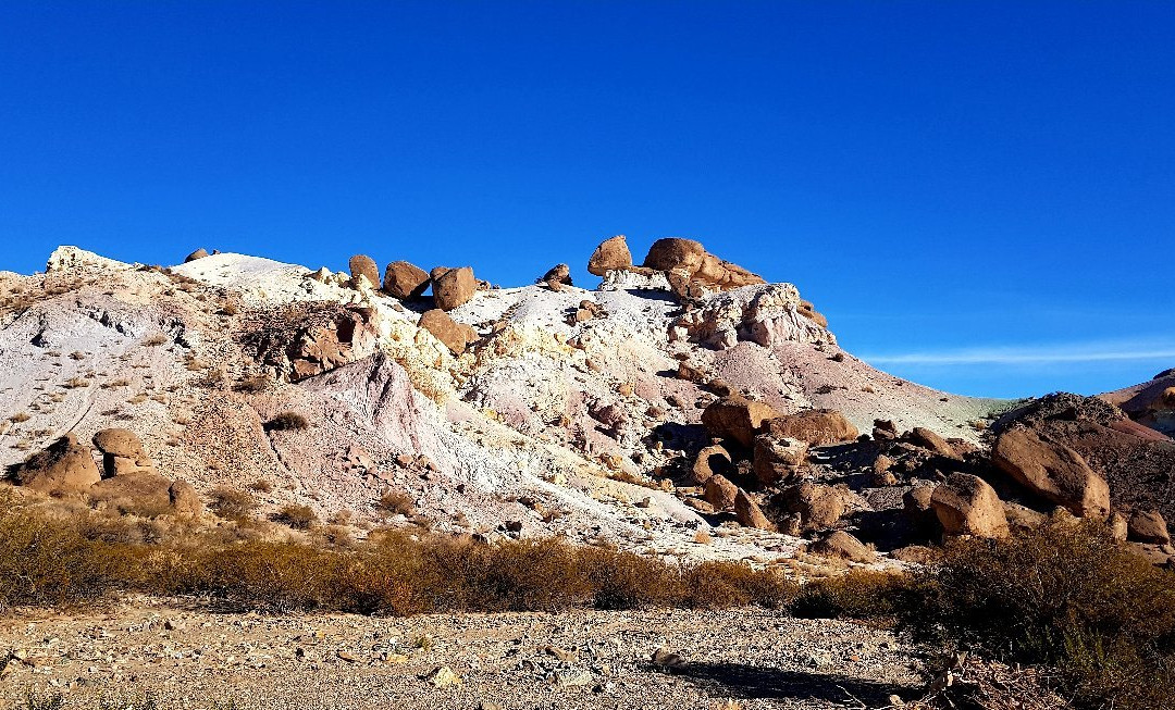 Cerro Siete Colores景点图片