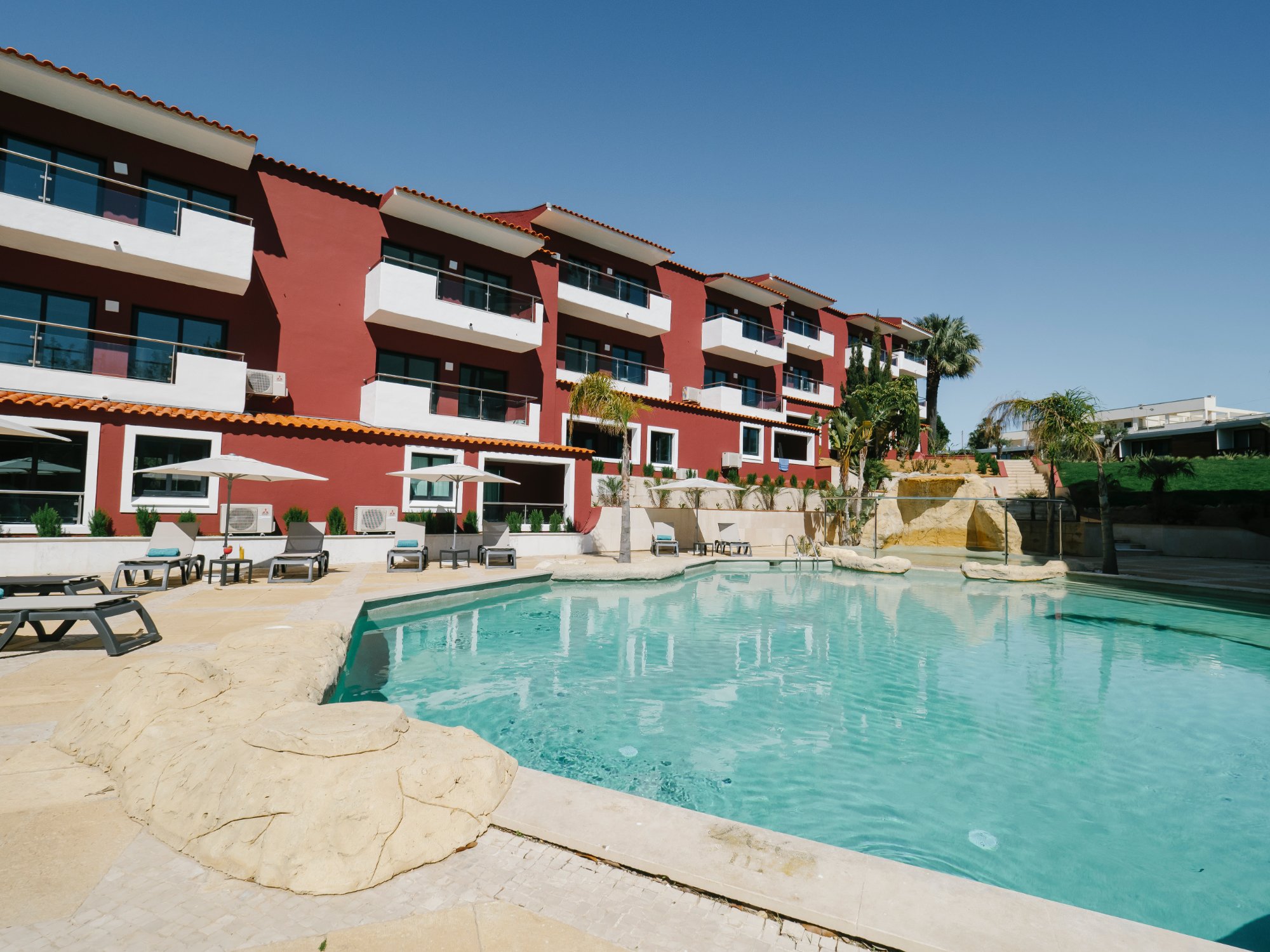 Topazio Vibe Beach Hotel & Apartments-官方