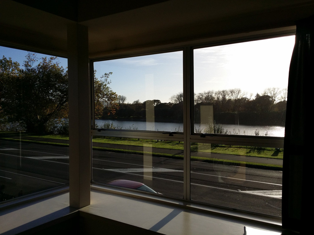 Riverview Motel主图