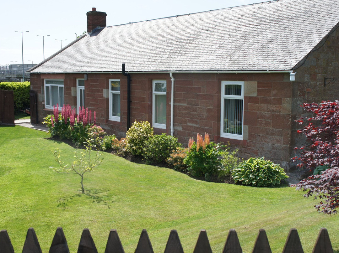 Alexander House主图