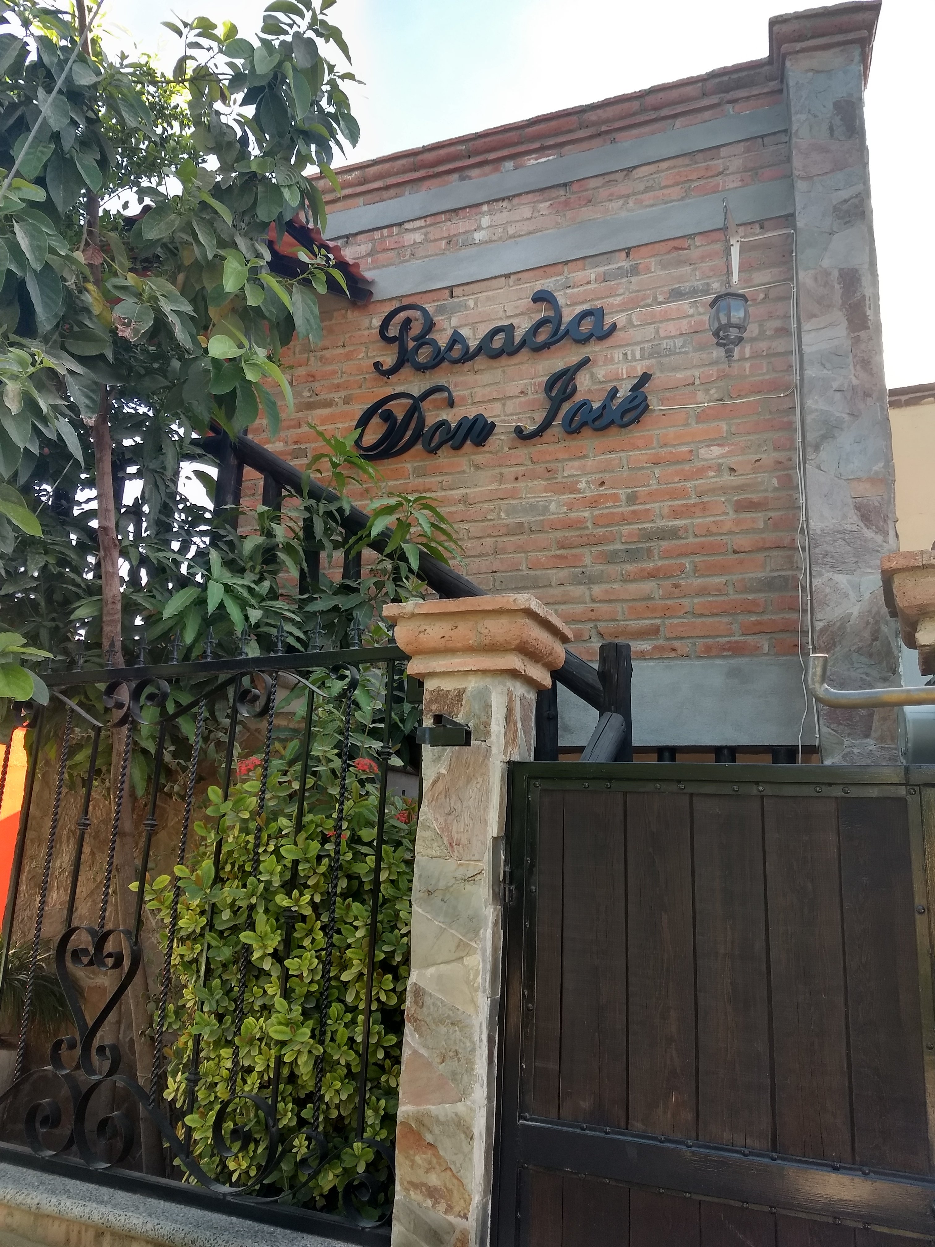Posada Don Jose-官方