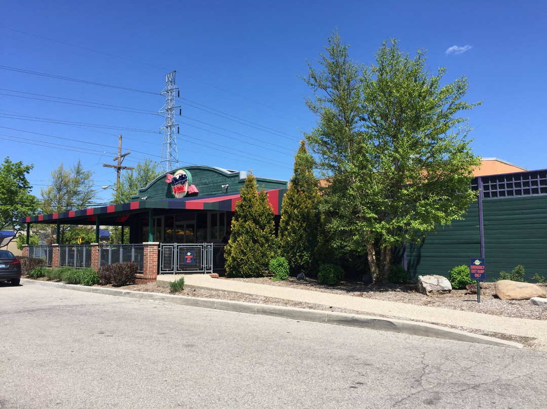 沃伦餐馆和美食-Buddy's Pizza