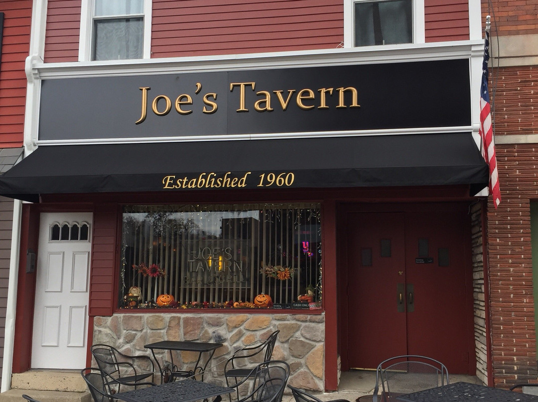 Joe's Tavern