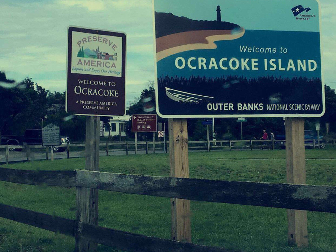 Ocracoke Island Visitor Center景点图片