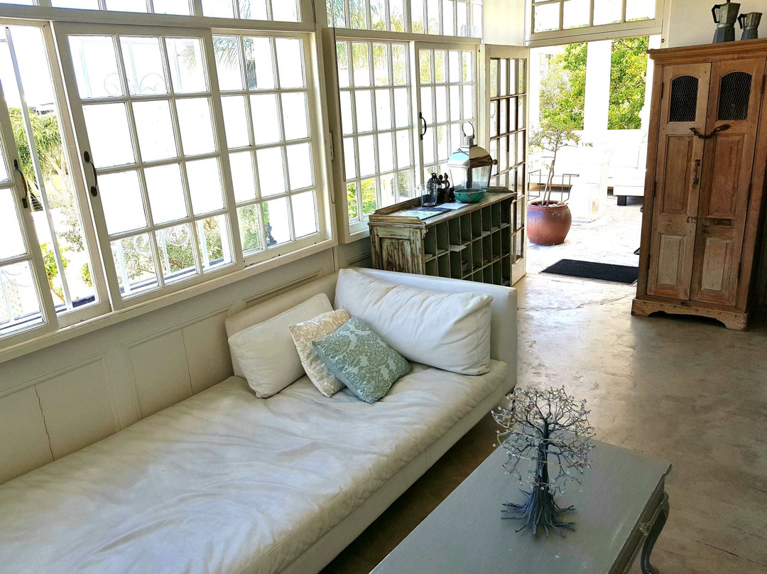 Rhonda's Manor Guest House主图