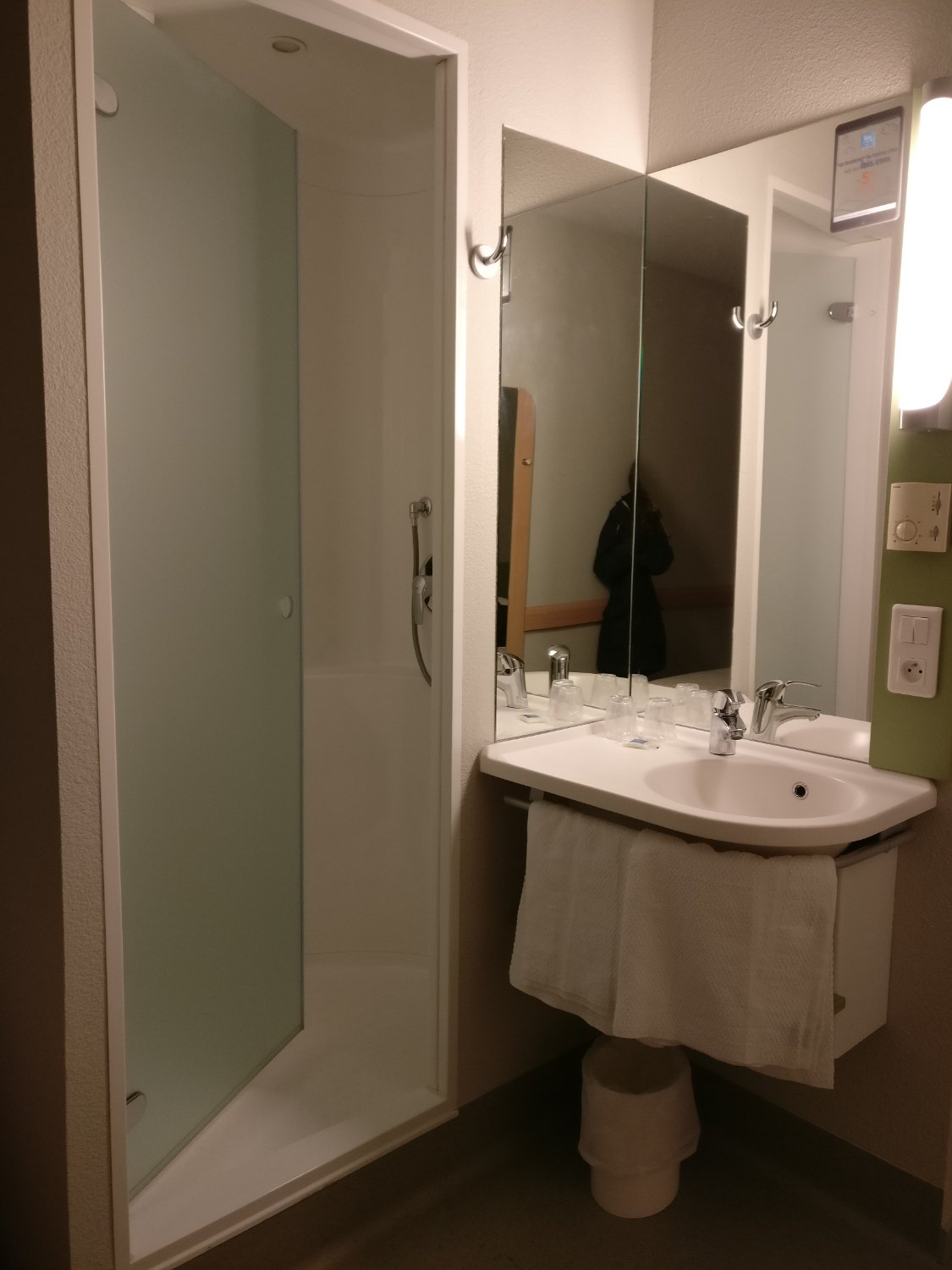 Ibis Budget Saint Gaudens-浴室