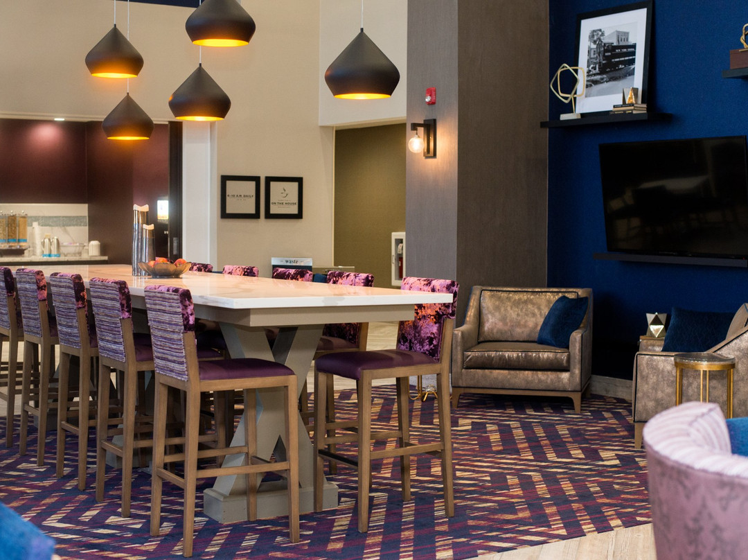 Hampton Inn & Suites Warrington Horsham主图