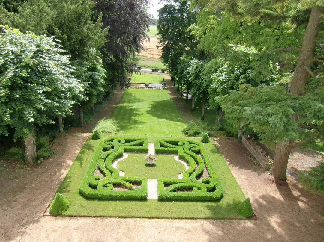 Chateau de Guignes主图