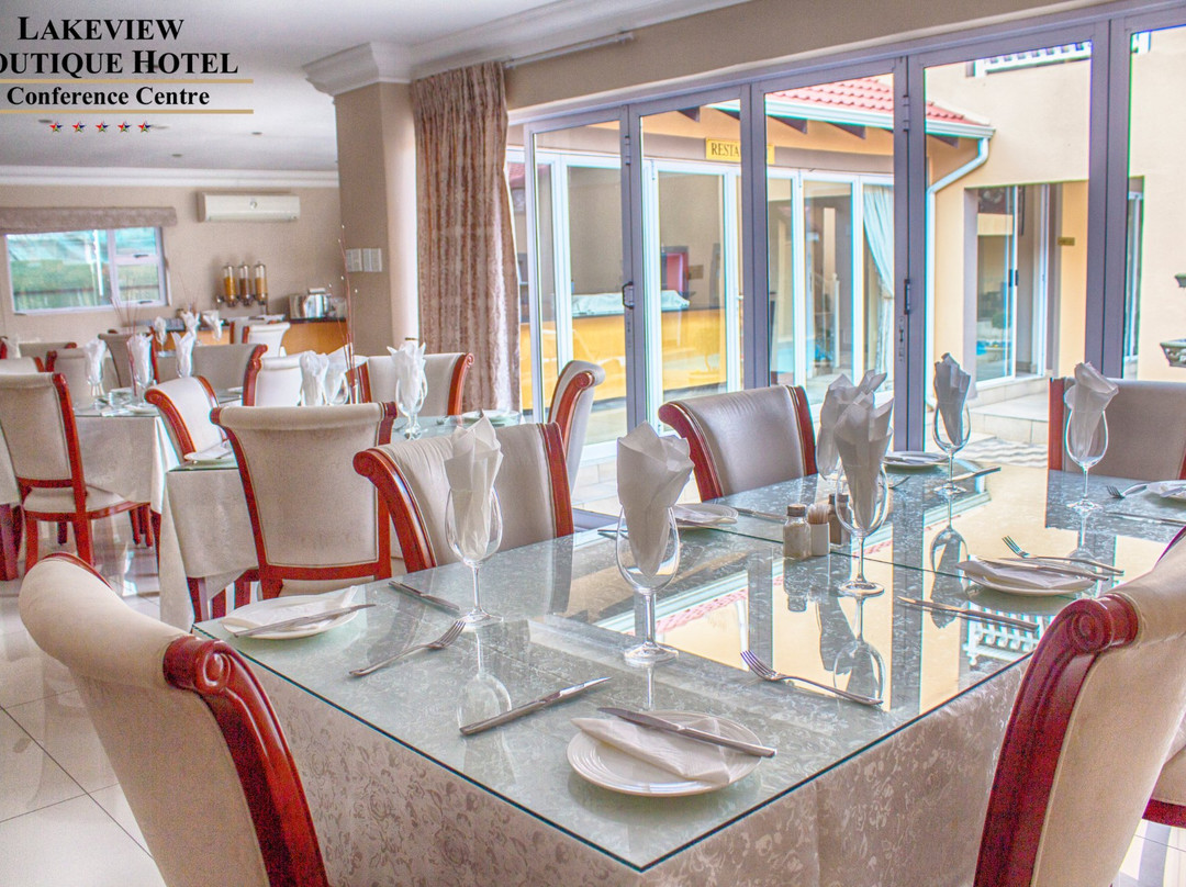 Lakeview Boutique Hotel & Conference Center主图