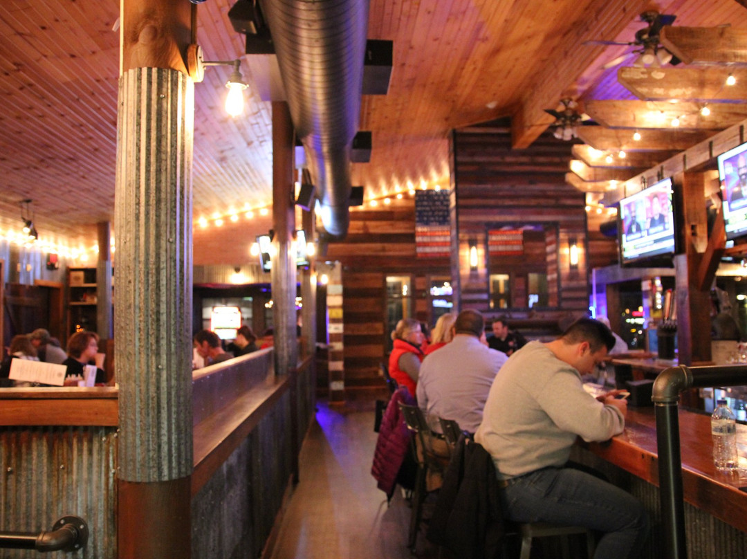 Fort 88 Smokehouse + Bar