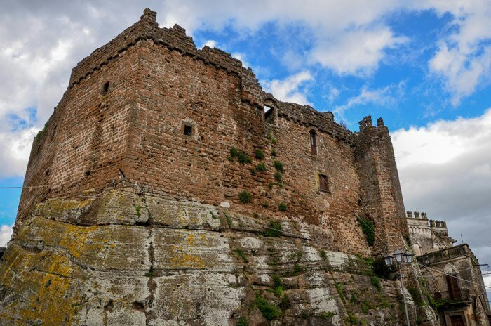 Castello Colonna景点图片