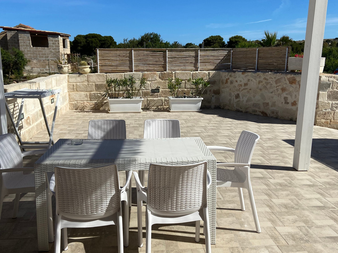 Favignana酒店住宿-Cave Garden Rooms