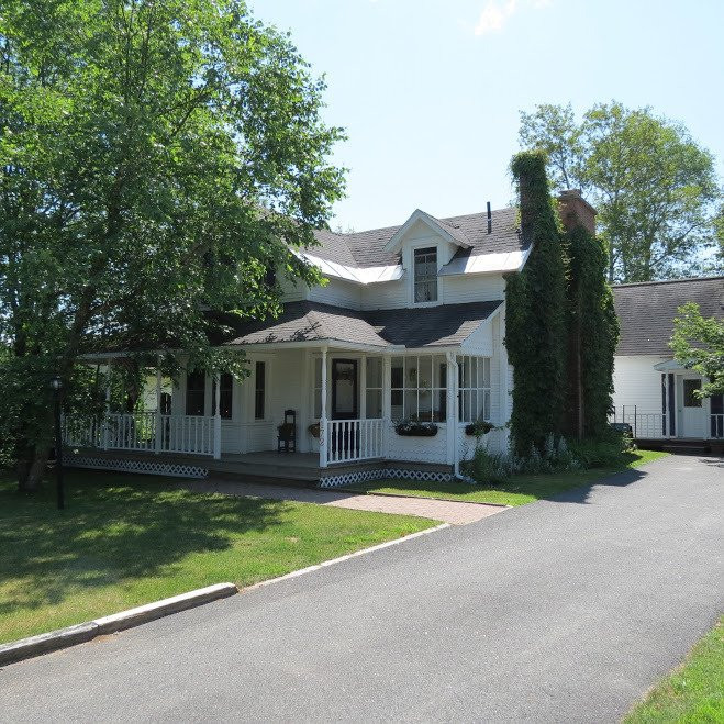 Winterberry Bed & Breakfast