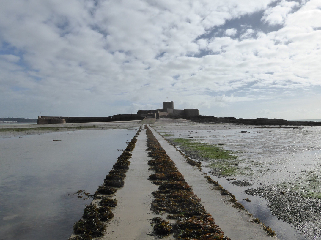 St Aubin's Fort-St. Aubin必去景点