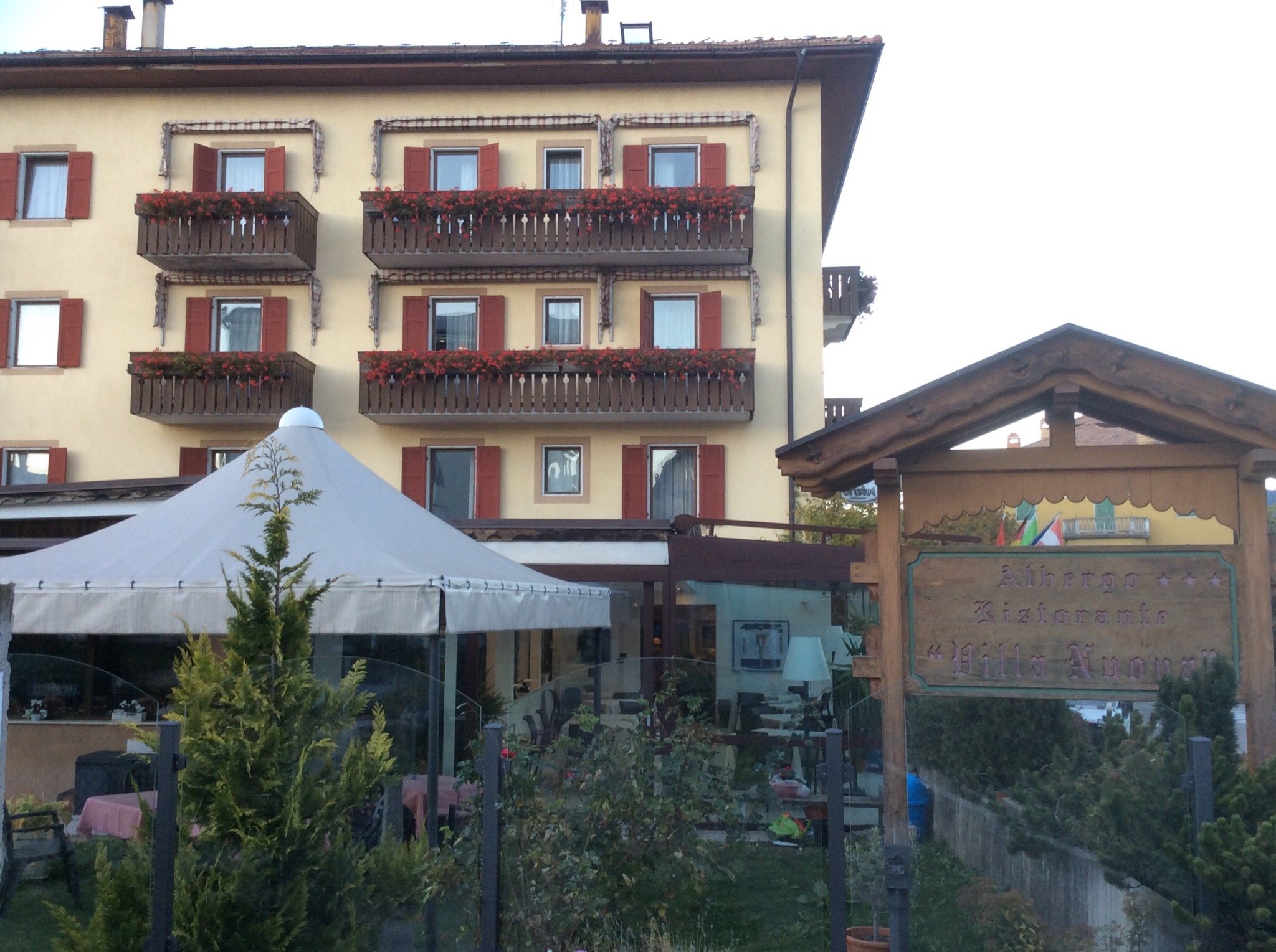 Albergo Villanuova-官方