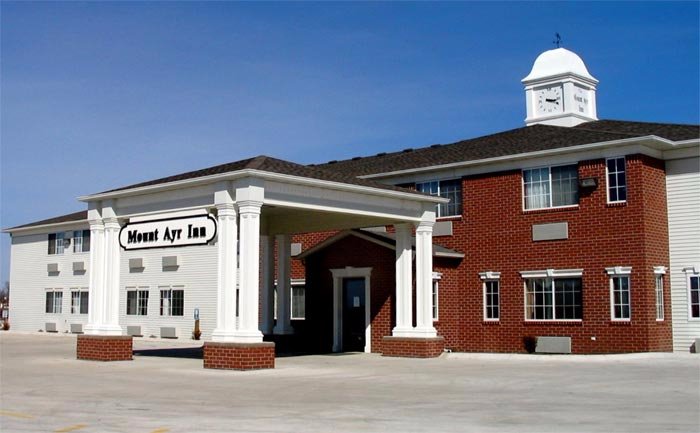 The Mount Ayr Inn Hotel & Suites-浴室