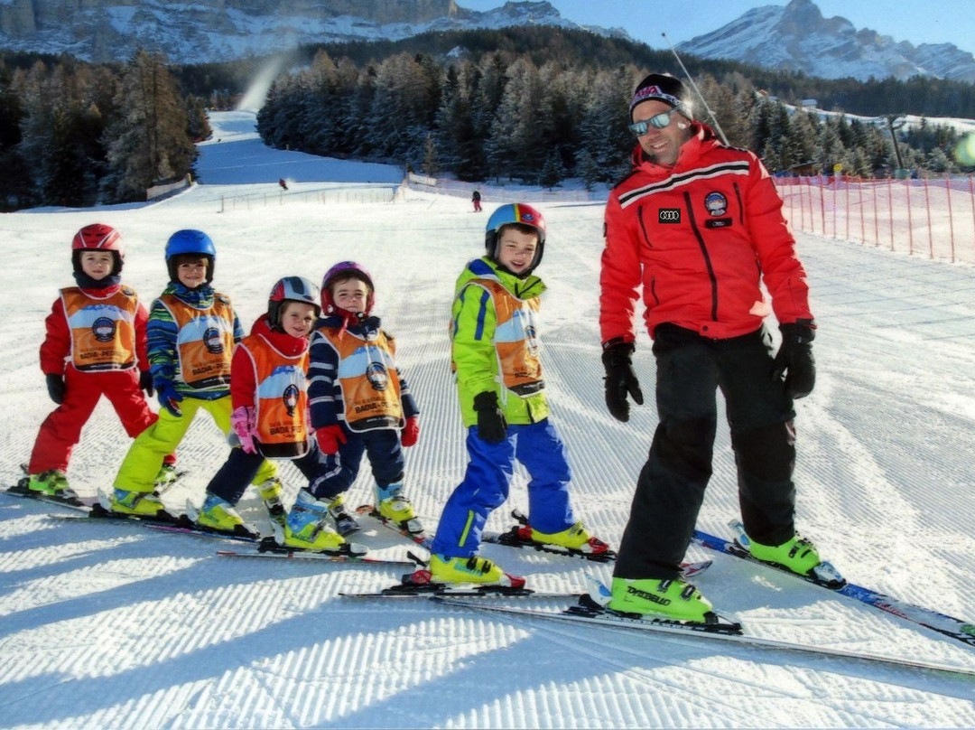 Scuola Sci&Snowboard Badia Pedraces-巴迪亚必去景点
