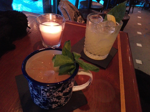 The Cocktail Bar主图