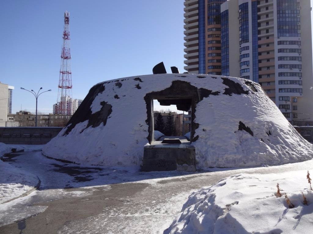 Memorial to Kommunards - Heroes of Revolution and Civic War-叶卡捷琳堡必去景点