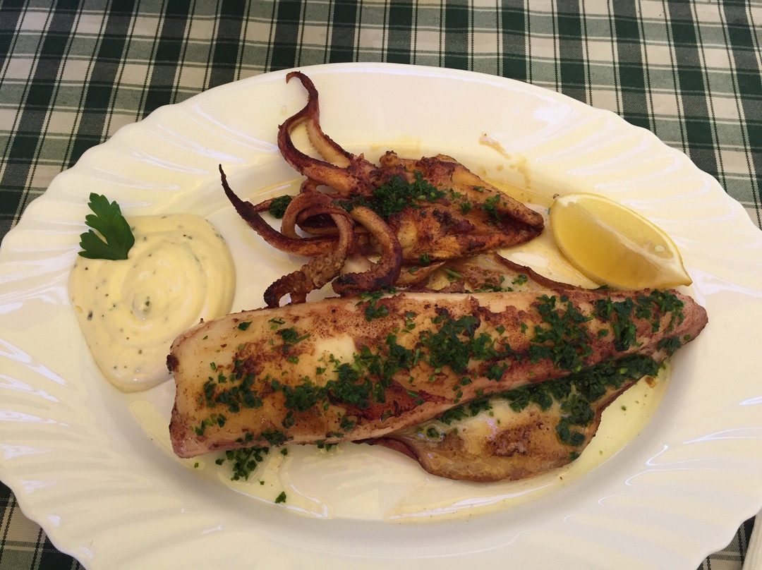 Banjole餐馆和美食-Konoba Suzi