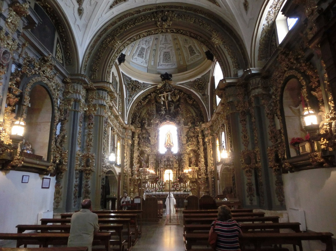 Parada de Arriba旅游景点-Capilla de la Sta. Vera Cruz