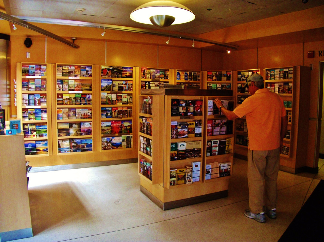 Portland Visitor Center-波特兰必去景点