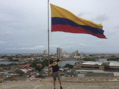 Scarlet Macaw Trips-卡塔赫纳必去景点