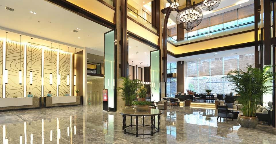 神农架康帝君兰酒店主图