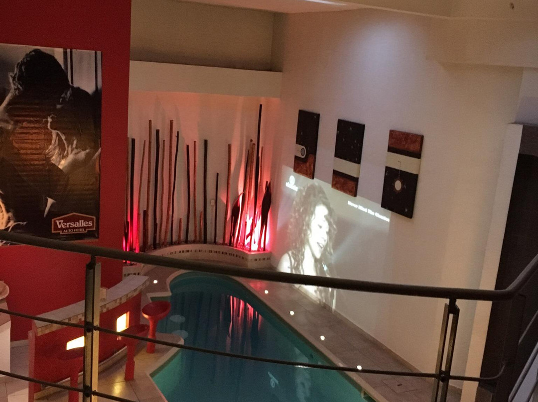 Autohotel VERSALLES主图