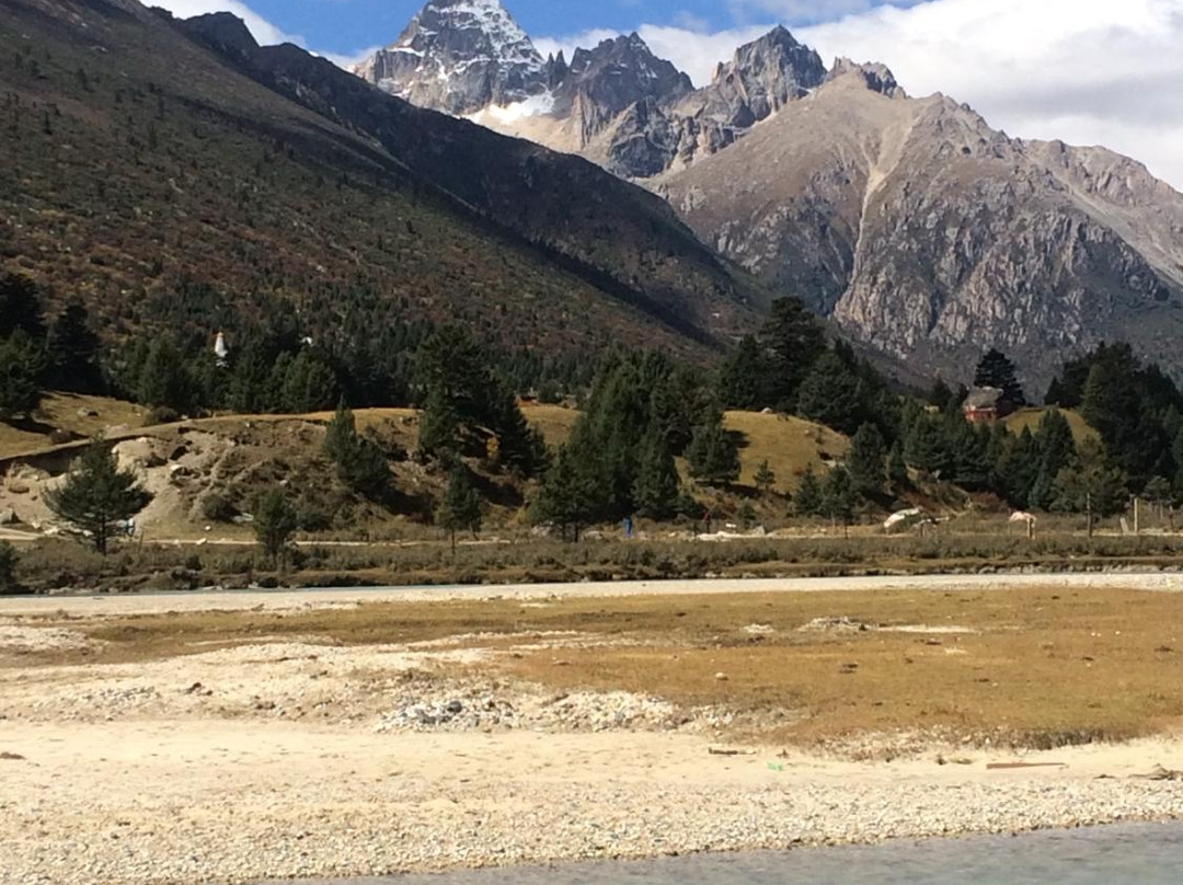 马尼干戈景点图片