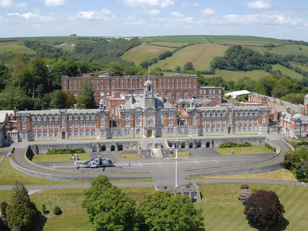Britannia Royal Naval College景点图片