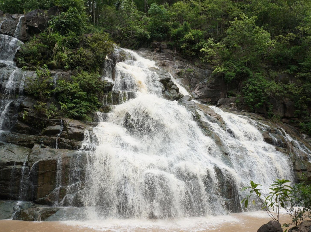Namtok Than Thip Forest Park景点图片