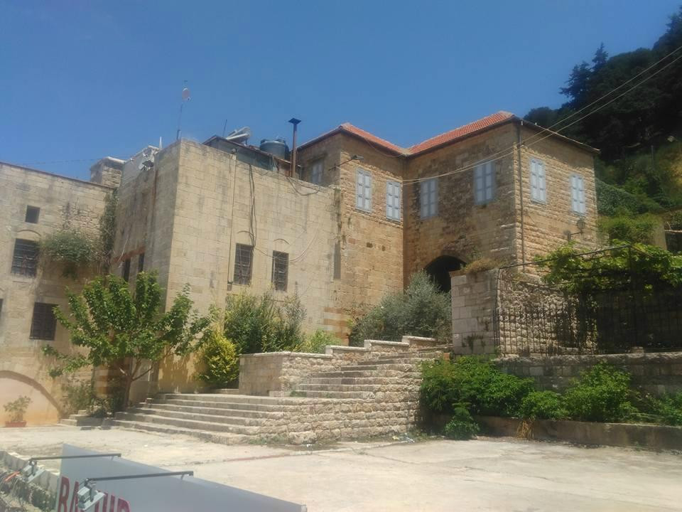 Palace of Emir Younes Maan-Deir el Qamar必去景点