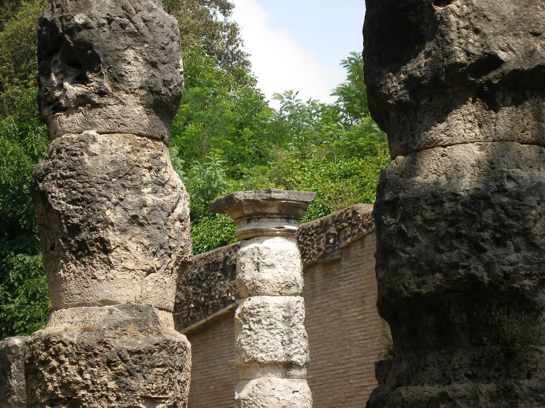 Porto di Claudio-菲乌米奇诺必去景点