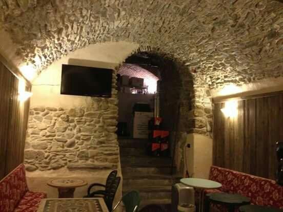PUB BEAUTIFUL景点图片
