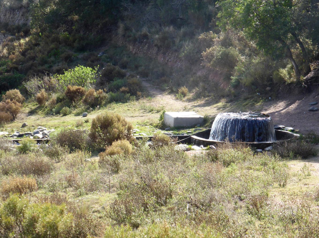 Dique Piscu Yaco-梅洛必去景点