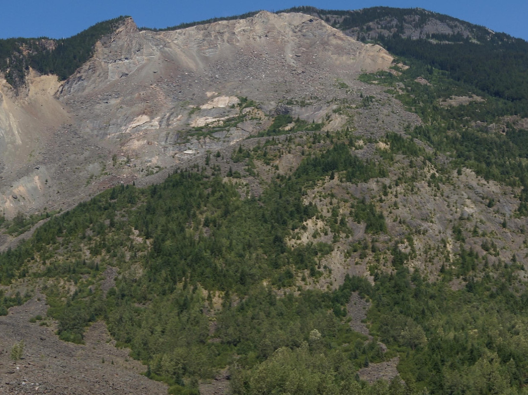 The Hope Slide-霍普必去景点